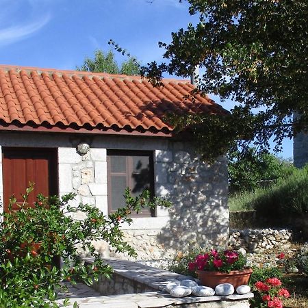 Arcadian Stone House In A Quiet Landscape, Leonidion Villa Poúlithra Екстериор снимка